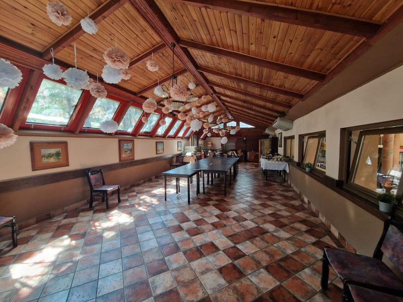 Azonnal müködtethető étterem, Vonzó elhelyezkedés, Maximális vendégélmény