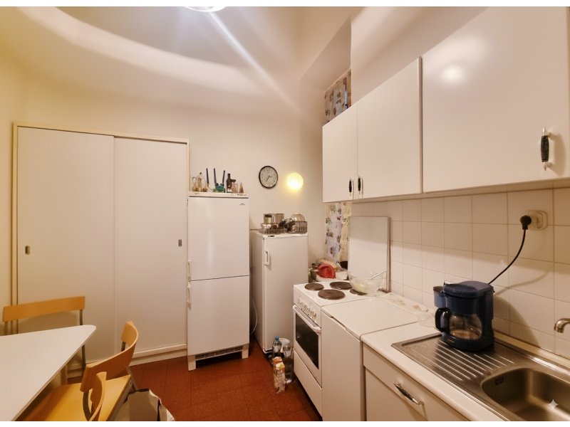 Eladó lakás a Palotanegyed szívében, műemléki környezetben, ritka lehetőség a Dégenfeld-Schomburg-palotában!