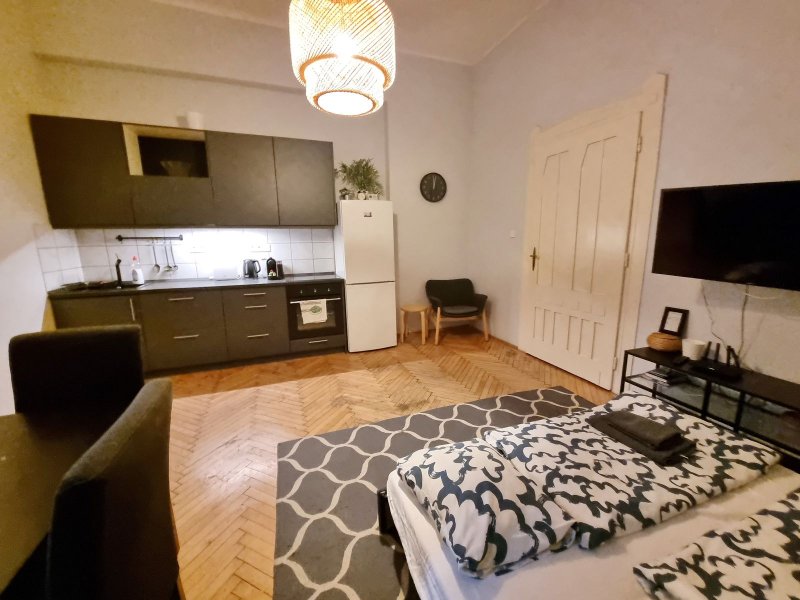 Eladó lakás a belső Terézvárosban. Kiváló befektetési lehetőség!