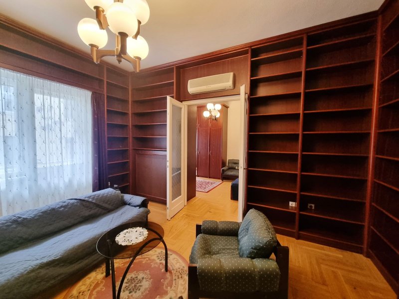 Eladó lakás a 9. kerületben, az Ipar utcában, kiváló elhelyezkedéssel!