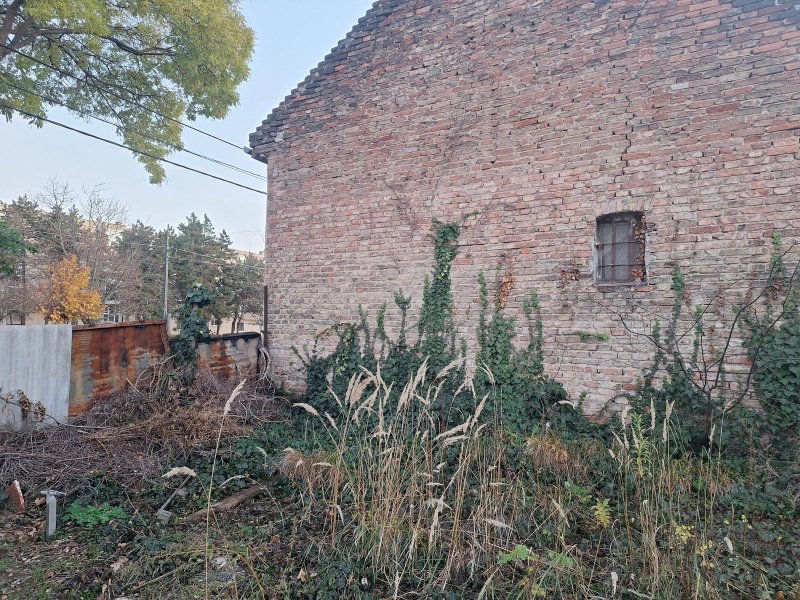 Csepel Belvárosában kiemelt besorolású építési telek eladó