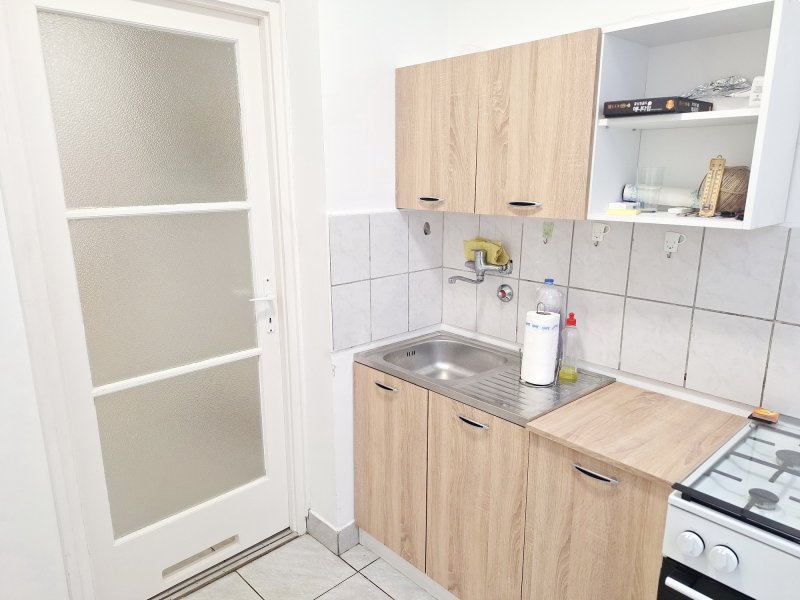 2 szobás, erkélyes, földszinti lakás Csepel kedvelt részén, zöldövezetben