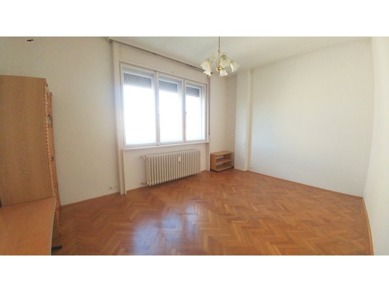 DUNAI PANORÁMÁS, ERKÉLYES KIADÓ LAKÁS