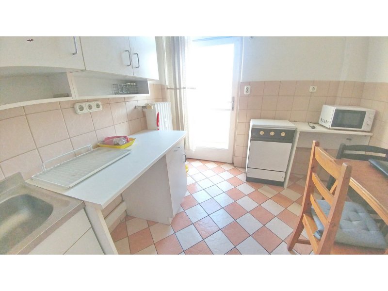 DUNAI PANORÁMÁS, ERKÉLYES KIADÓ LAKÁS