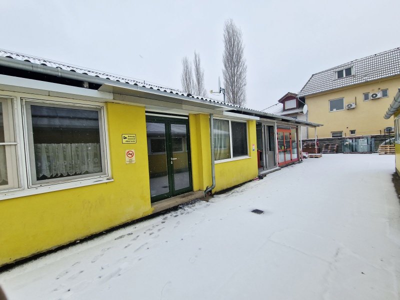 Ipari csarnok befektetőknek vagy saját használatra