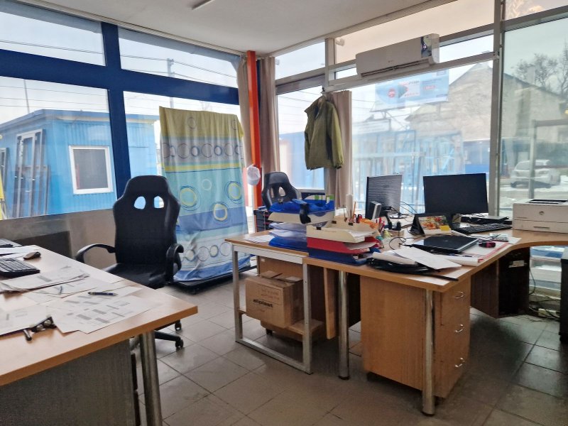 Ipari csarnok befektetőknek vagy saját használatra