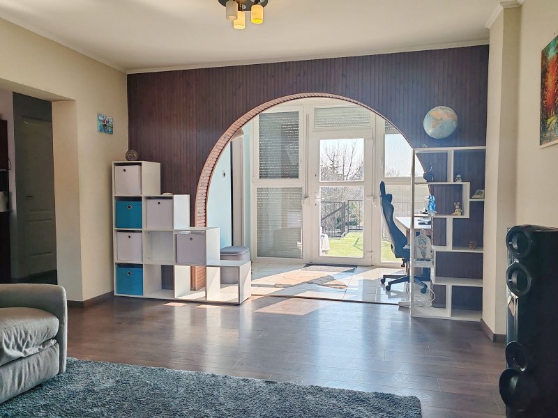 Kertvárosi társasházi lakás eladó!