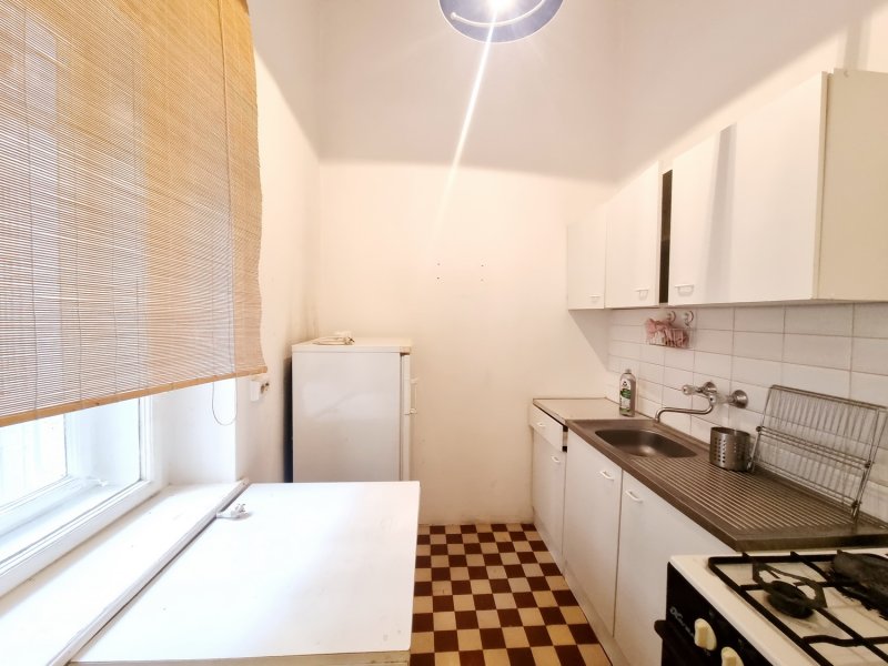 Két erkélyes, világos lakás eladó Újlipótváros szívében, pár lépésre a Westendtől