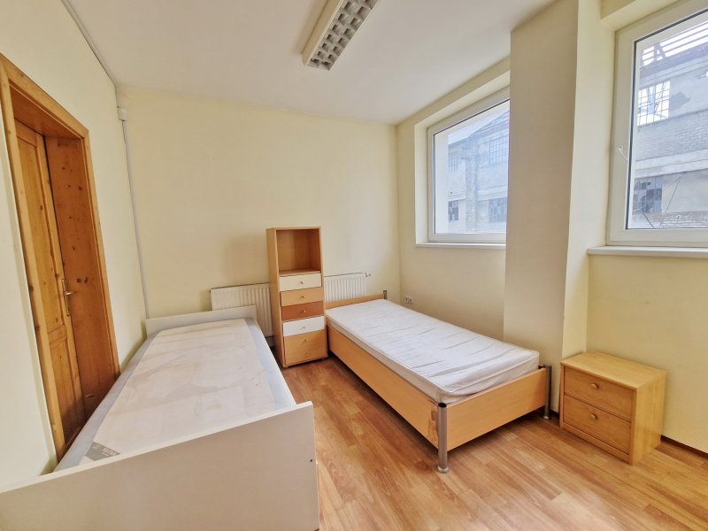 Az a telephely, ahol végre egy helyen működhet a raktár, a műhely és az iroda, kompromisszumok nélkül.