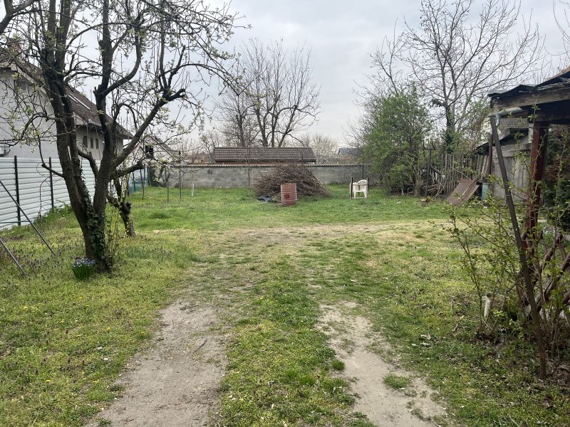 Eladó felújított családi ház Pest megye déli részén