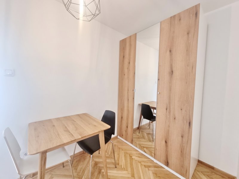 Kiadó Dunai panorámás lakás a belső Ferencváros szívében