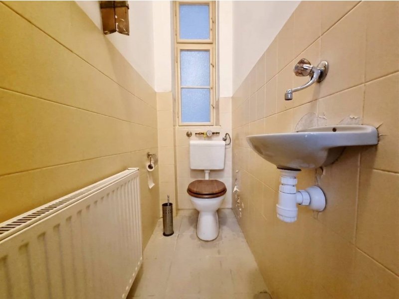 Tágas, nagypolgári ingatlan a megújult Ferencvárosban!