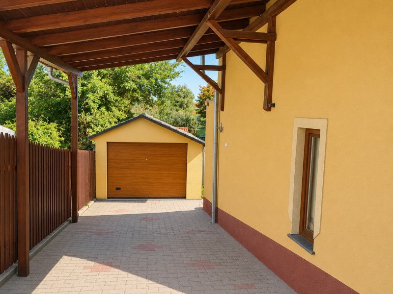 KERTBŐL EGYENESEN A DUNÁHOZ