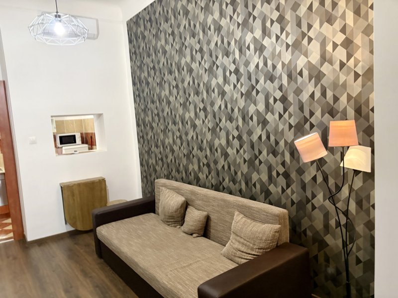 Kulcsrakész designer lakás a Bajnok utcában. Hitelezhető, alacsony rezsivel, vadonatúj Gree klímával!